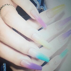 Multi color nails